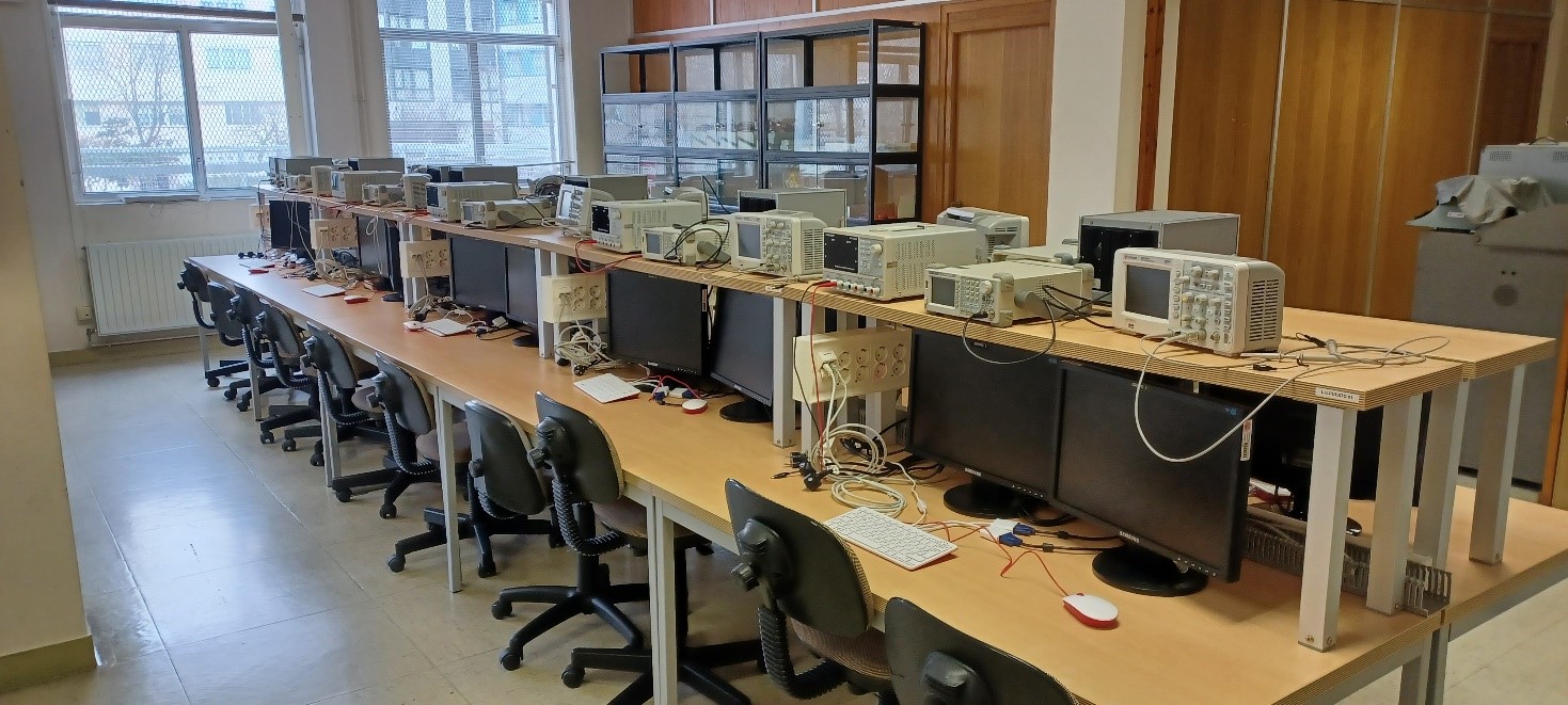 laboratorio electrónica