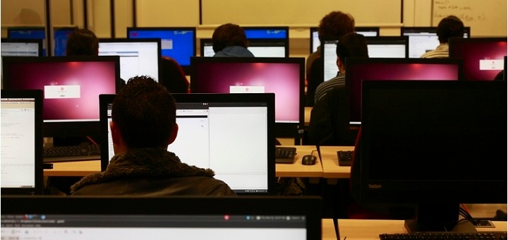 Institutional networks